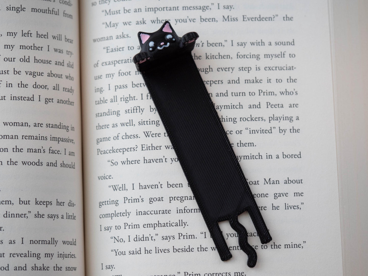 Cute Hanging Cat Bookmark - Bookish Gifts - Book Lovers Present - Secret Santa - White Elephant Gift - Book Club Gift - Gifts for Her