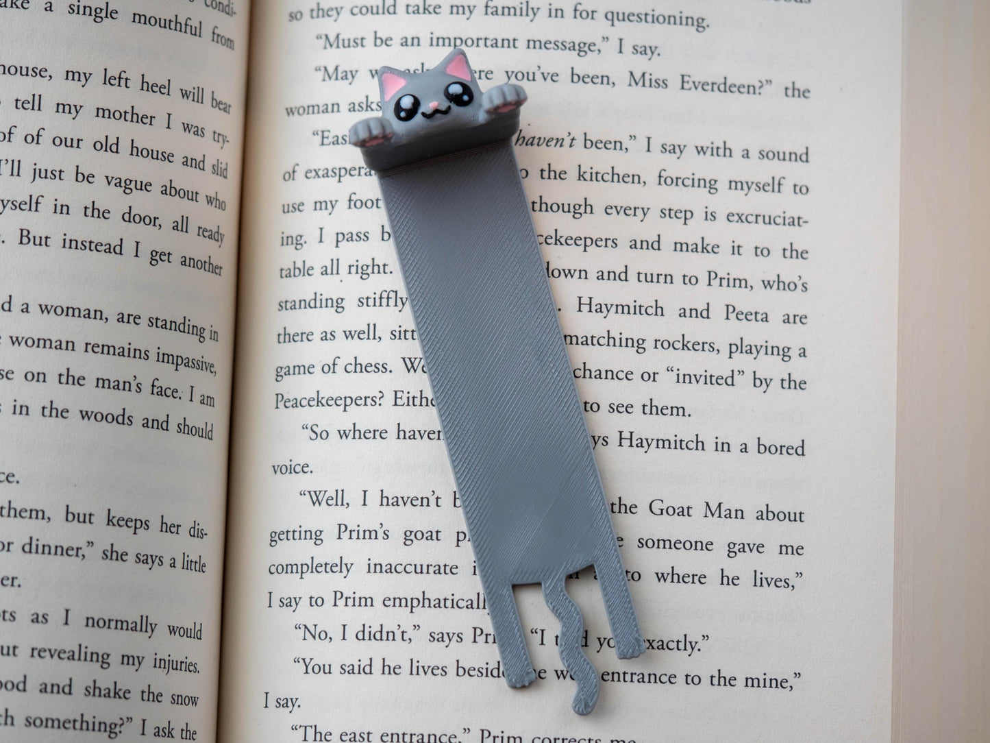 Cute Hanging Cat Bookmark - Bookish Gifts - Book Lovers Present - Secret Santa - White Elephant Gift - Book Club Gift - Gifts for Her