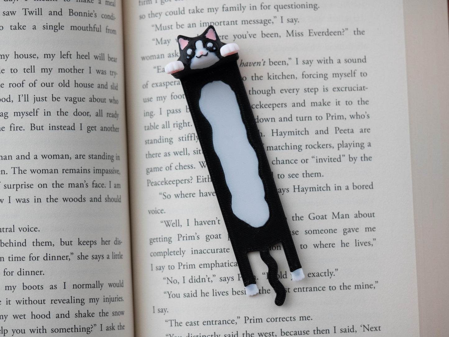 Cute Hanging Cat Bookmark - Bookish Gifts - Book Lovers Present - Secret Santa - White Elephant Gift - Book Club Gift - Gifts for Her