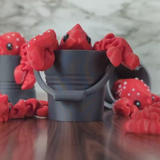 Lobster Fidget Toy with Bucket - Articulated 3D Print - Stress Relief for Adults and Kids - Unique Desk Toy - Flexible Sensory Animal